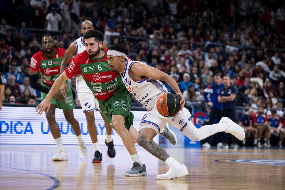 Tomate un vino y olvidate