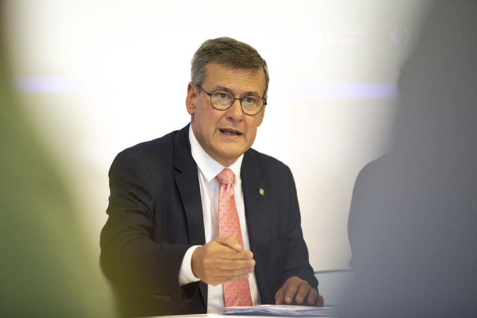 El que la capta, la capta