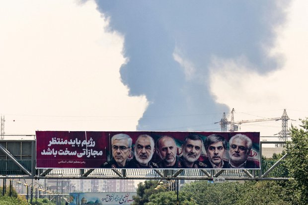 Ataque Israel a Teherán. Foto: ATTA KENARE / AFP