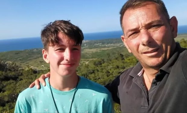 Facundo Cuadrado junto a su padre, Milton Cuadrado. Facebook de Milton Cuadrado.