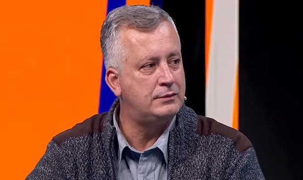 Marcelo de León, director de arbitraje, reconoció dos errores que se dieron el domingo