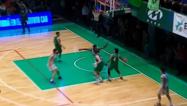 ¿Así o de más lejos?