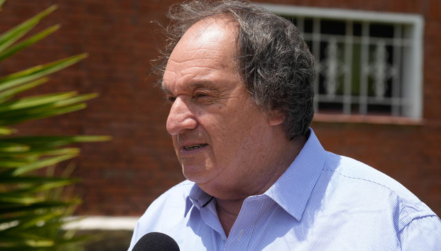 Entre el FA y la pared