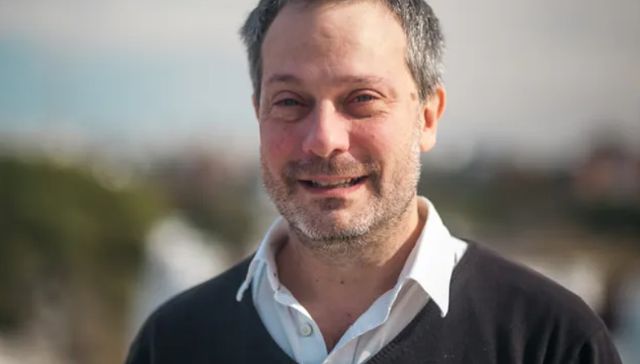 Uno menos, quedan tres