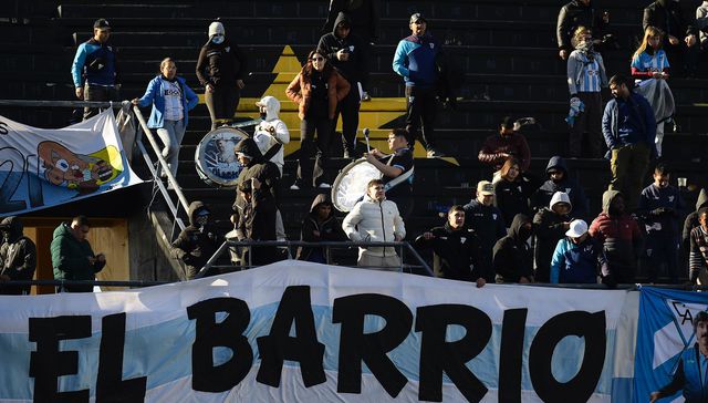 No te vistas que no vas