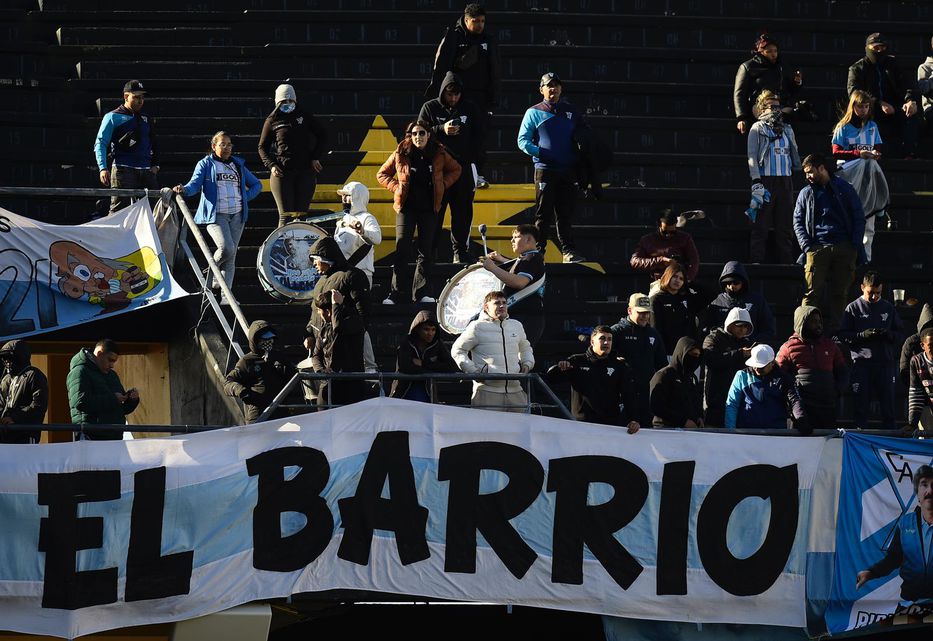 No te vistas que no vas