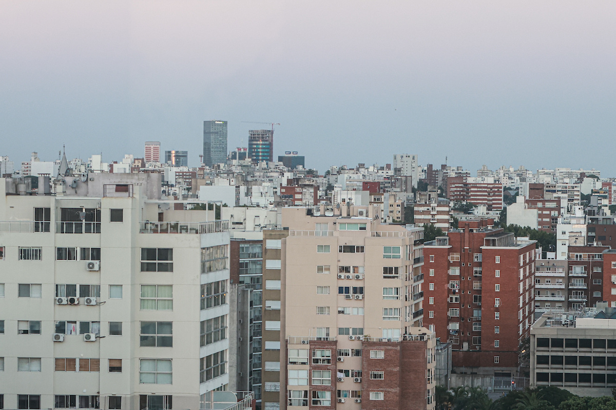 Di Candia llamó a “discutir” sobre la acumulación de viviendas para renta y causó polémica