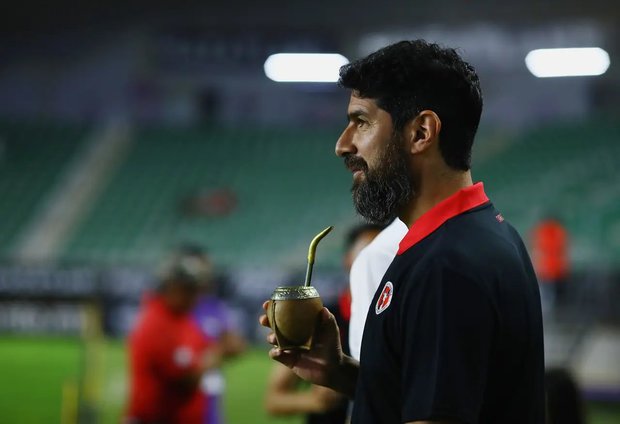 El Loco Abreu, con exabrupto, dijo en una nota cómo le gustaría que trabajara Nacional