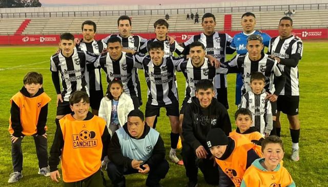 Entre los cuatro