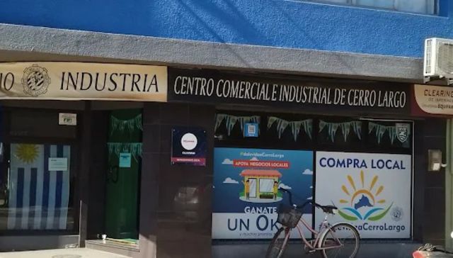 Una calle nos separa