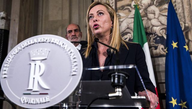 Escribe Luis Calabria