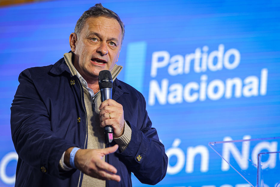 Con holgura