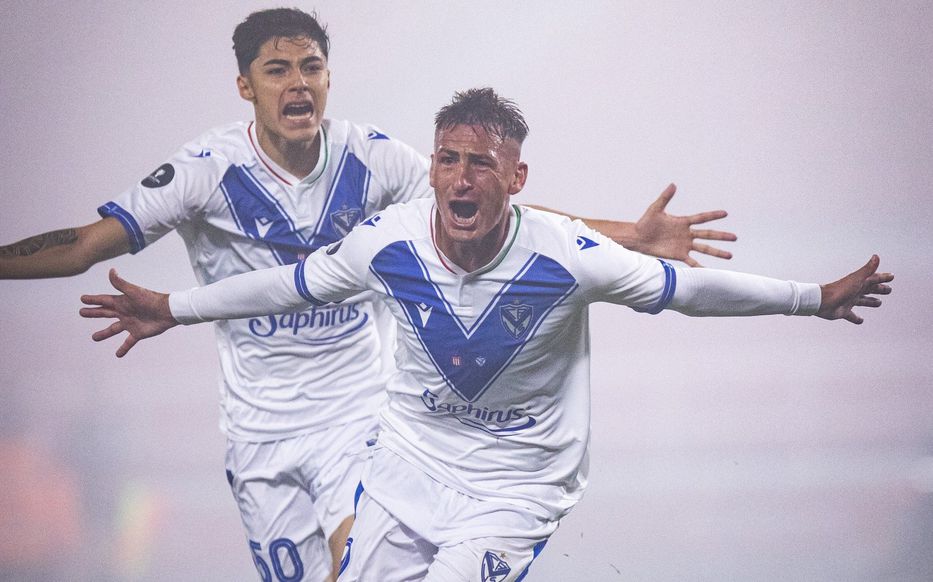 Con el pie izquierdo