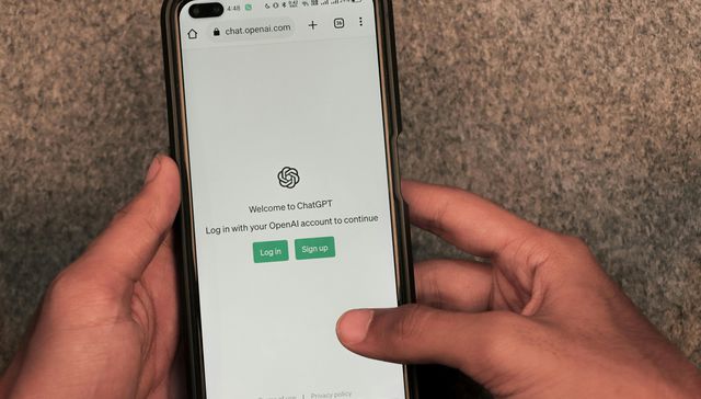 Escribe Andrés Silva Arancibia