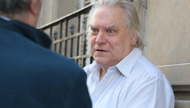 En el nombre del padre…