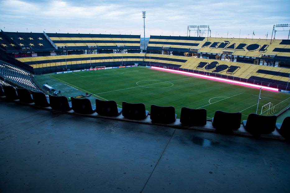 Rechazaron cautelar presentada por Peñarol para que haya público en el clásico