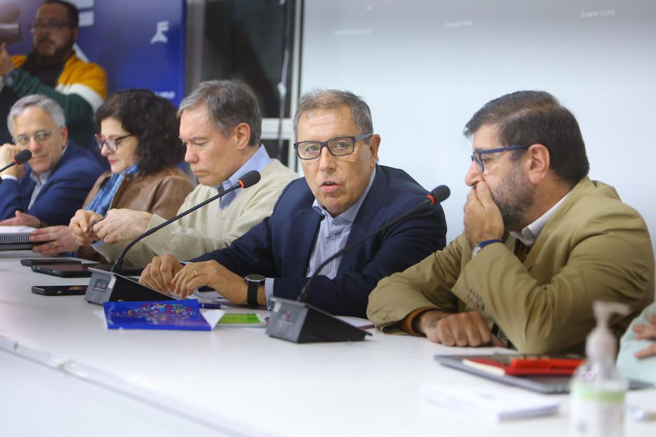 Oddone por Presupuesto: “La discusión sobre incrementar impuestos, es la parte fácil”