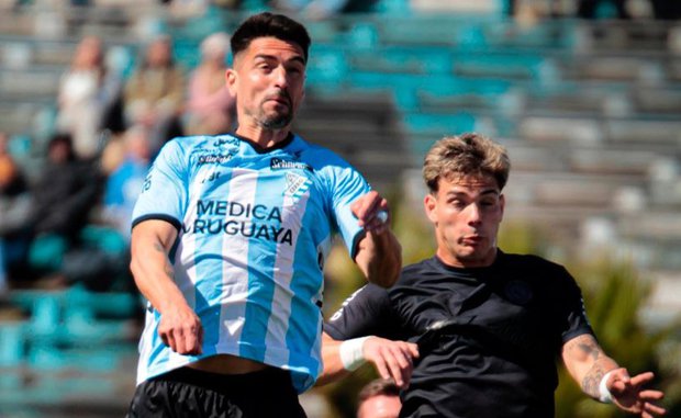 Apertura: Cerro Largo está derrotando 1-0 a Cerro como local en el Ubilla de Melo
