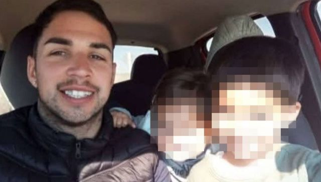 Con el diario del lunes