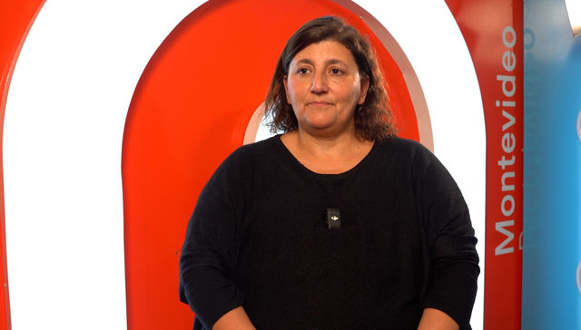 Alguien puede pensar en los...