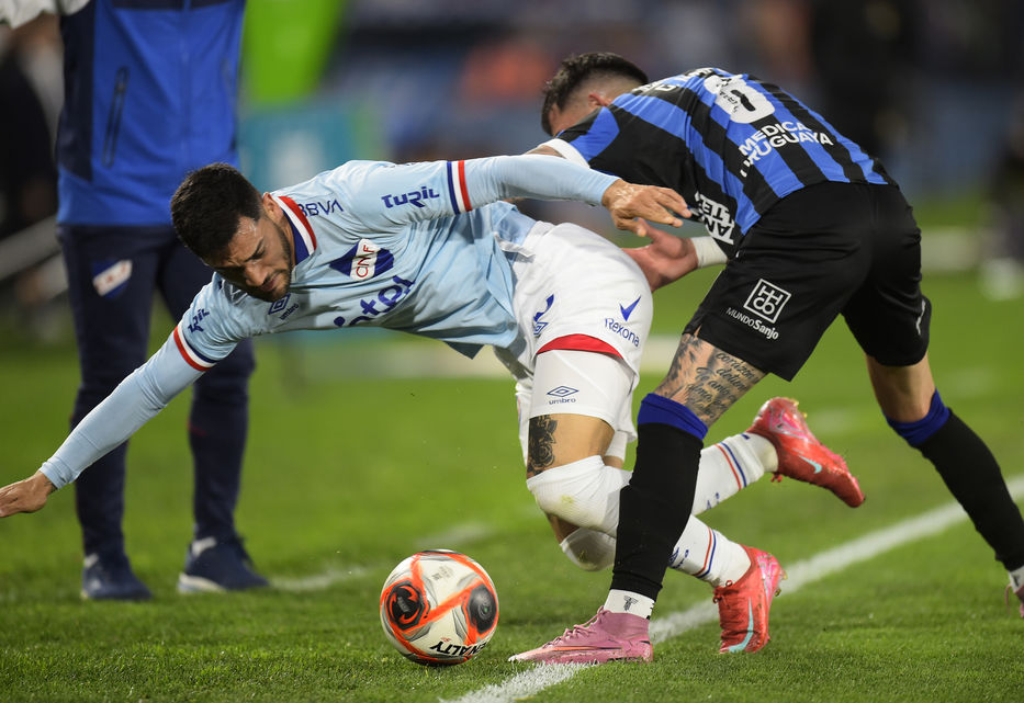 Uno más para atender