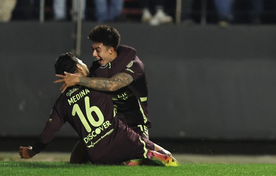 No aclares que oscurece