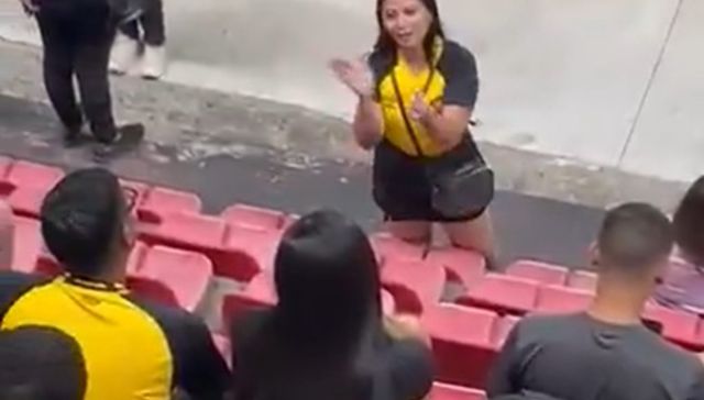 Retorcida en la torcida