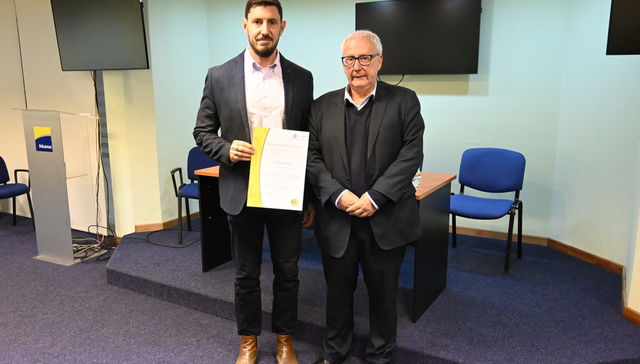 Distinción que marca camino