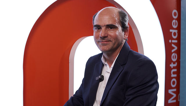 Make Uruguay great again