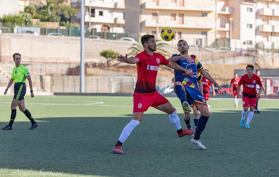Vicente Mosquilo jugando en Bocale de Italia. Foto. Nicola Santucci