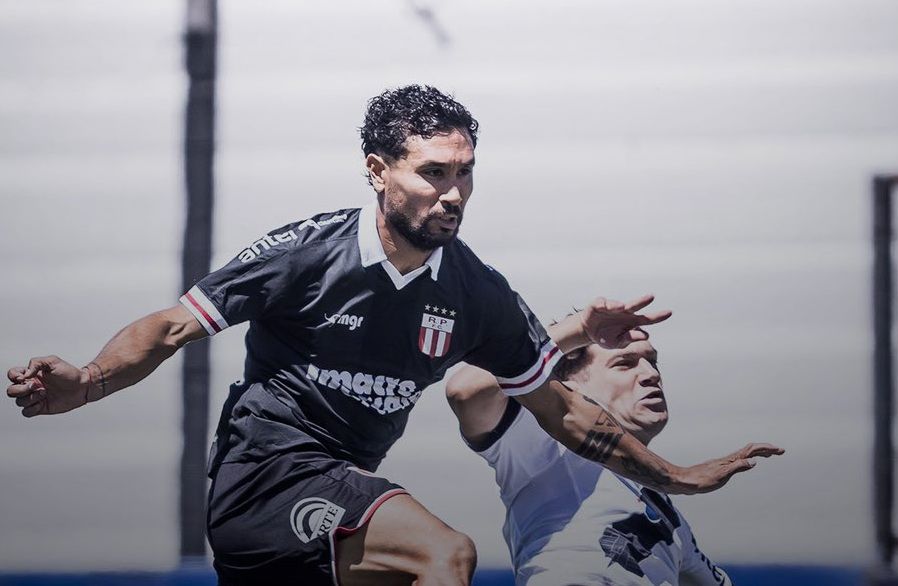 Se complica a futuro