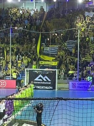 La banda y los jugadores