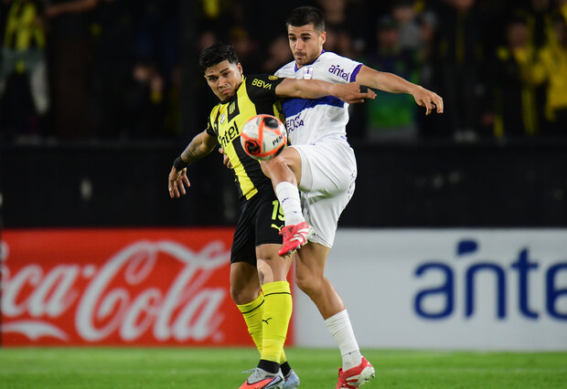 Peñarol-Defensor hoy en el CDS por el Apertura: hora, probables alineaciones y dónde verlo