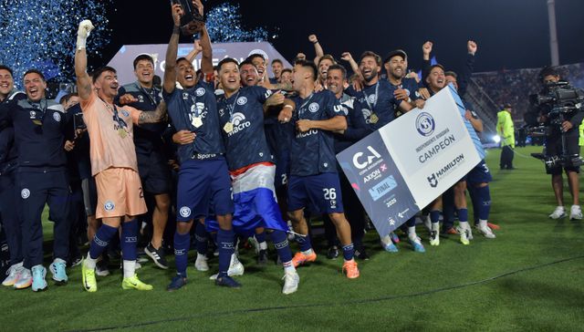 Los héroes de Mendoza