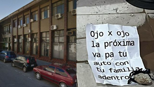 Pájaro que canta desde la jaula