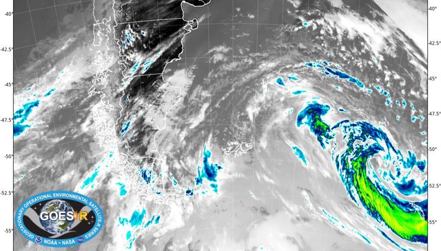 El cielo todo gris, pa