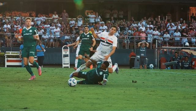 Las hacen y las pagan