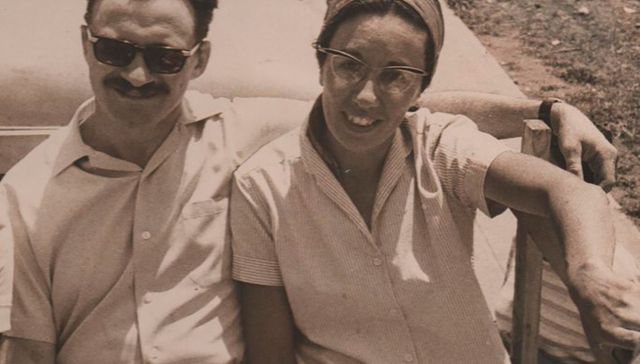 Porque la noche pasa y digo amor