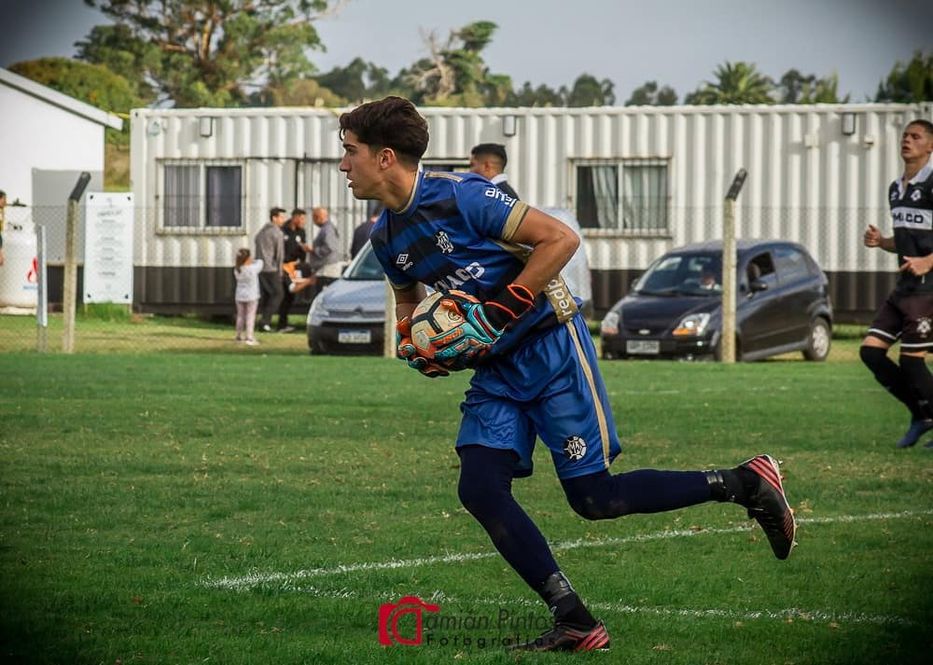 Agustín Delgado jugando en Wanderers. Foto: Damián Pintos / Instagram @agudelgado01