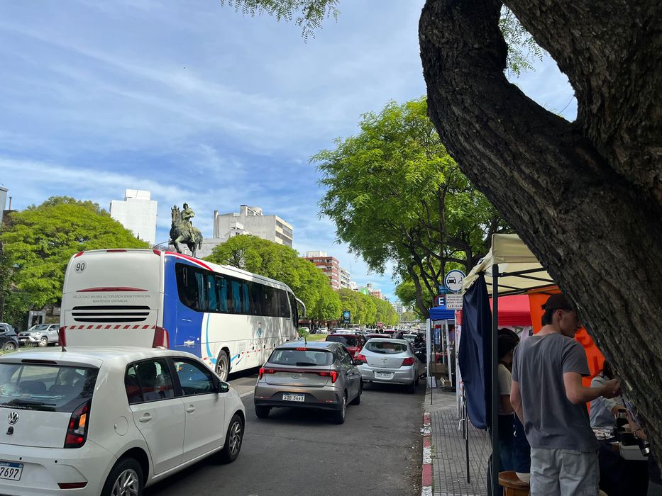 Inmediaciones de la Facultad de Arquitectura- Montevideo Portal