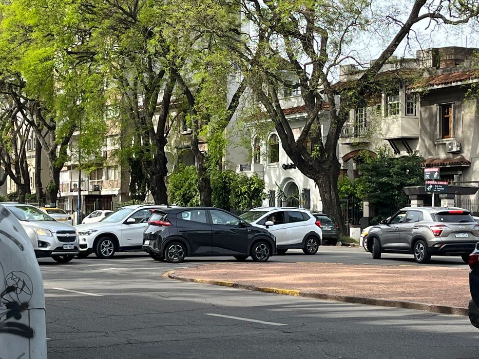 Tránsito de Bulevar Artigas- Montevideo Portal