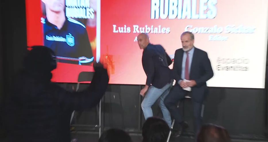 Le puso huevos a la situación