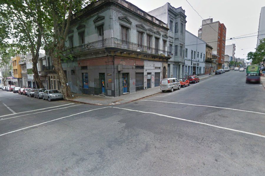 El del medio es el freno