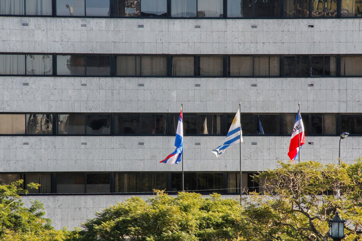 “Homenaje al dictador” y “terroristas”: blanco criticó acto por Fidel Castro en Parlamento