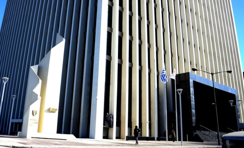 UTE abrió llamado para estudiantes de ingeniería eléctrica con sueldo de $78.360