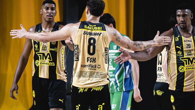 Unos arriba, otros abajo