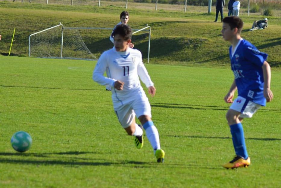 Franco Correa jugando para la selección uruguaya sub-15. Foto: Instagram @francorrea.10