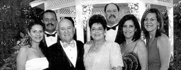 Parte de la familia Ortega. Foto: Los Ángeles Daily News.