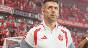 Por los clicks baila el mono