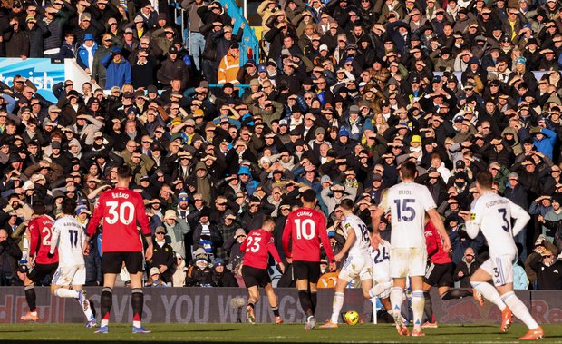 Manchester United empata 1-1 ante Leeds en la Premier League